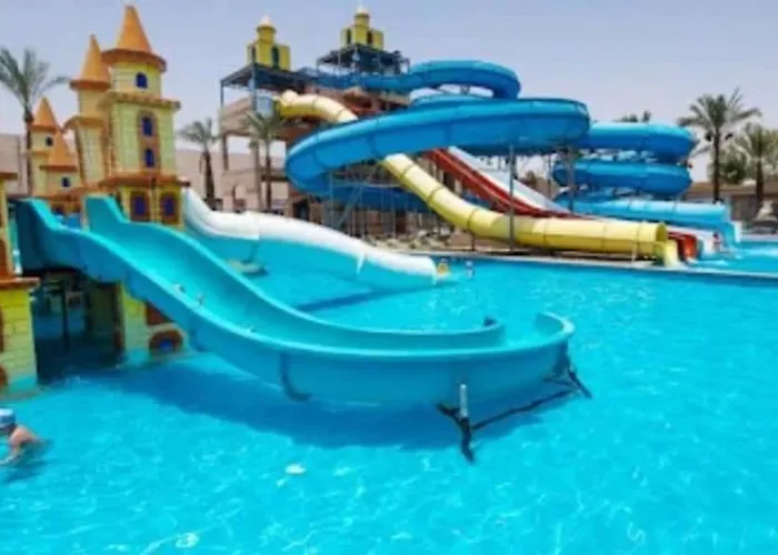 داخل ميراج اكوا بارك عائلات فقط غير مخصص للشباب Hurghada
