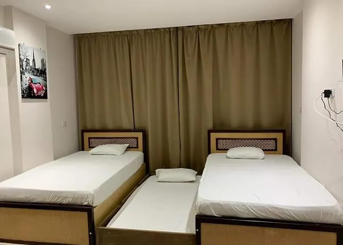 داخل ميراج اكوا بارك عائلات فقط غير مخصص للشباب Parco vacanze *